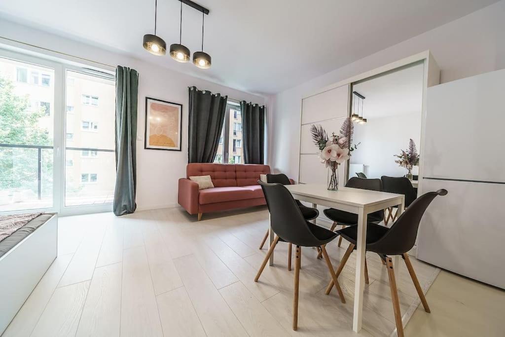 Urbannestgroup - City Center - Sienna 65 وارسو المظهر الخارجي الصورة